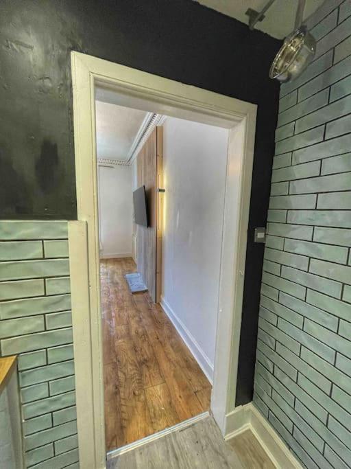 1 Bed Apartment EDI Kültér fotó
